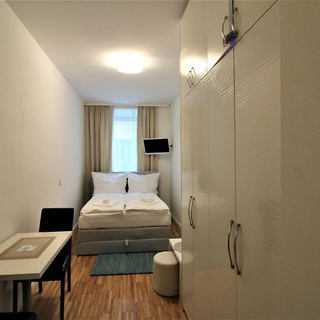 Small Studio Close To City Center Vienna Esterno foto